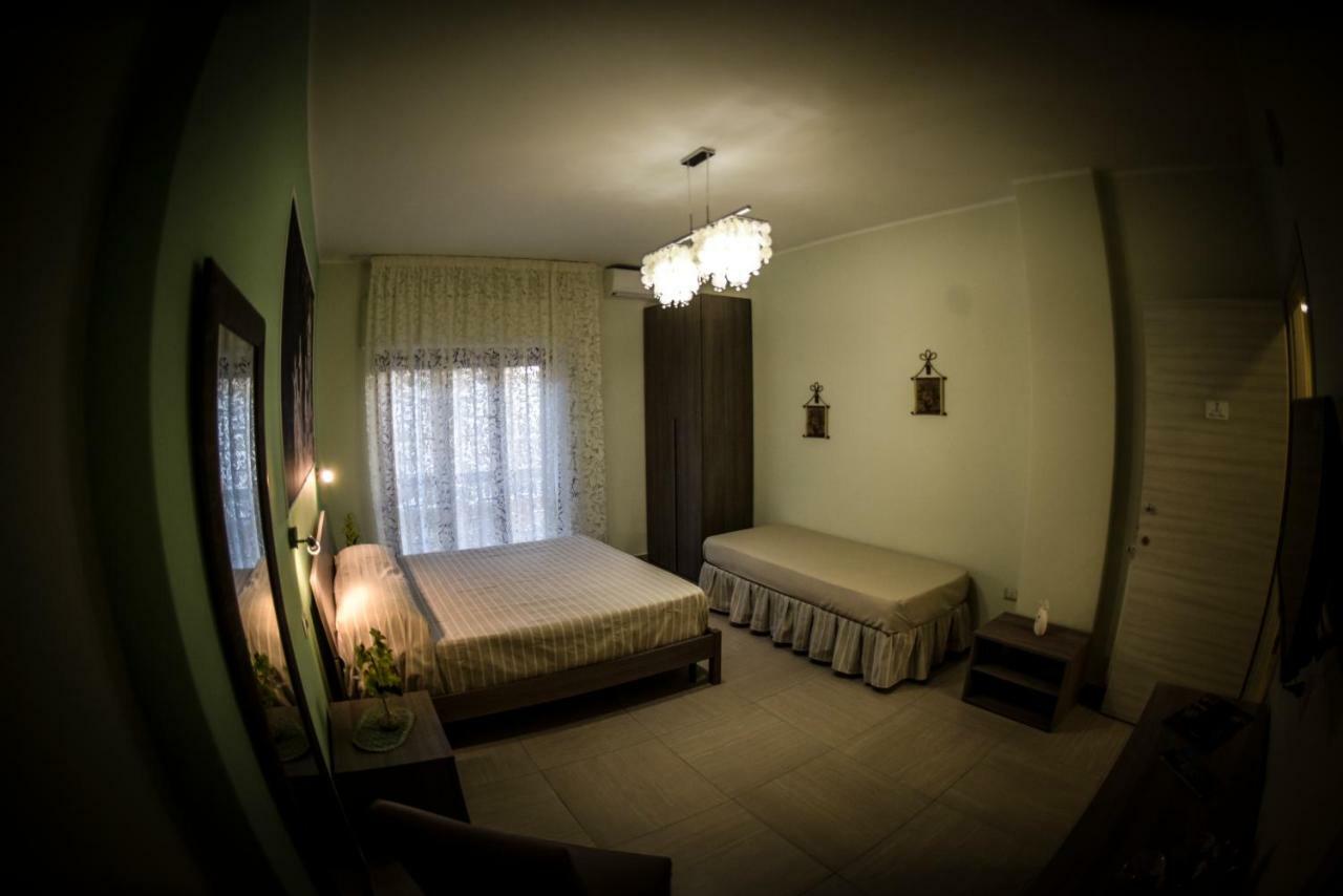 Le Fontane Del Re Bed & Breakfast Касерта Екстериор снимка